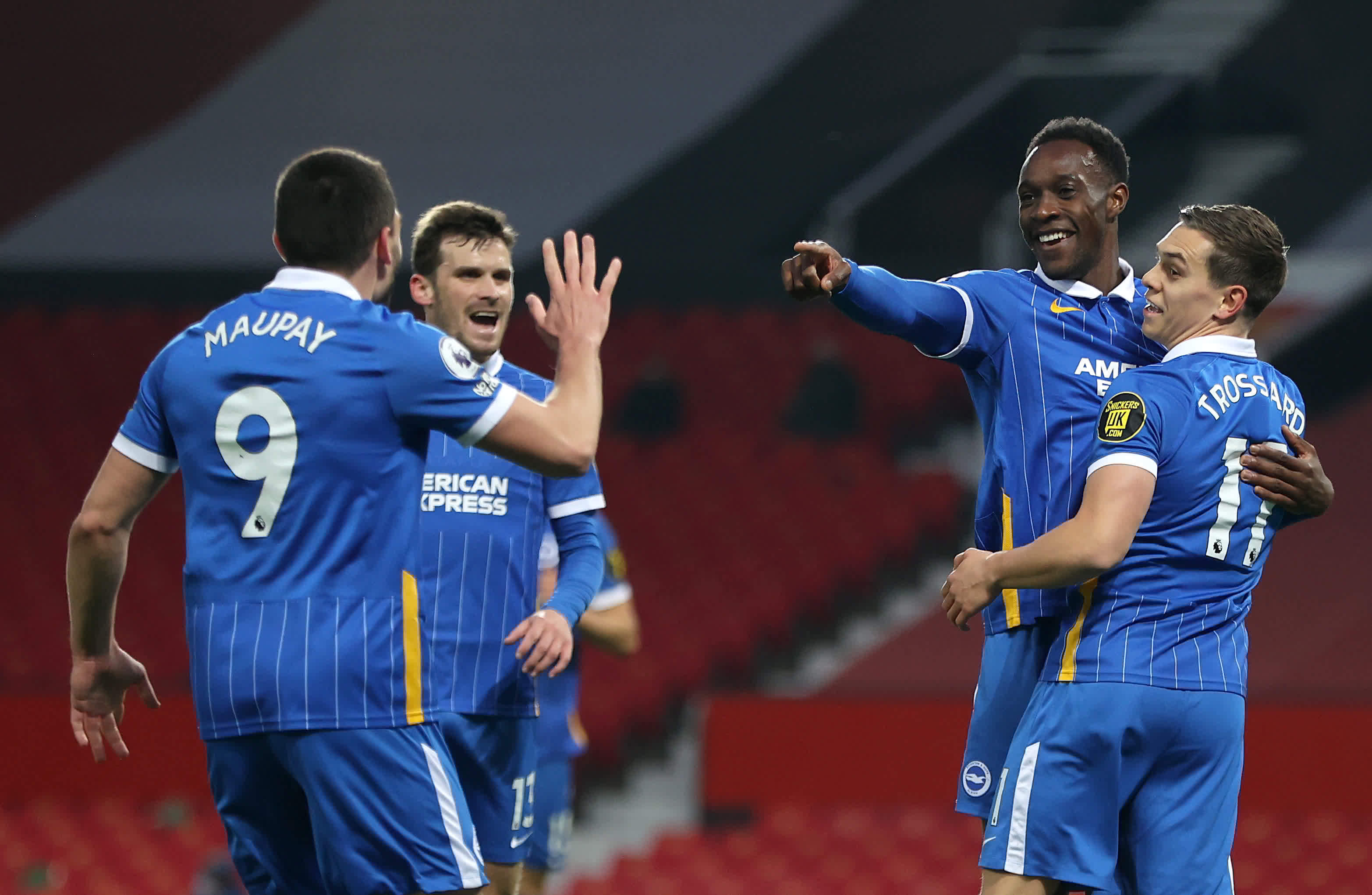 多球员面临 多球员面临